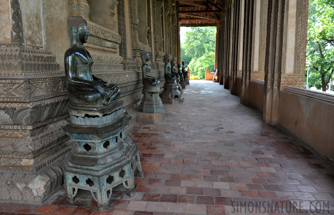 Vientiane [31 mm, 1/125 Sek. bei f / 5.0, ISO 200]